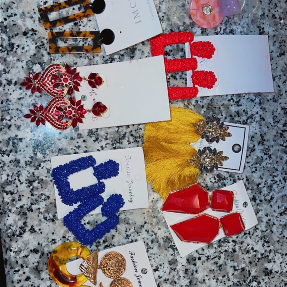 8pcs Fashion earrings